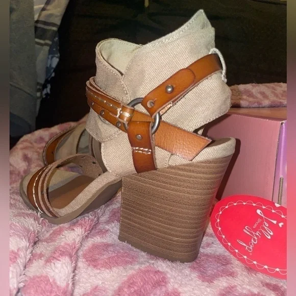 Jellypop Jelly Pop Open Toe Block Heel Sandal leather canvas shannen NEW - Picture 2 of 16